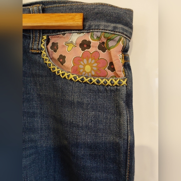 Patchwork Cabi Cropped Boyfriend Jeans - Picture 6 of 10